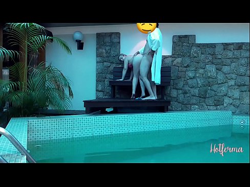 ❤️ Inaanyayahan ni Boss ang kasambahay sa pool, ngunit hindi napigilan ang init Porn video sa tl.cassino-vulkan646.ru ❌